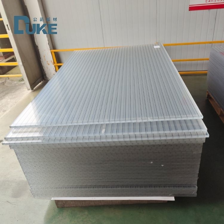 Feuille acrylique coulée MMA Mitsubishi vierge à 100 % pour clôture antibruit de type panneau antibruit
